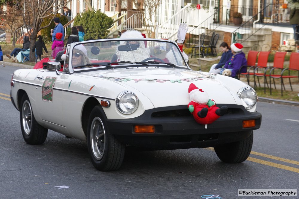 47th Annual Mayors Christmas Parade 2019\nPhotography by: Buckleman Photography\nall images ©2019 Buckleman Photography\nThe images displayed here are of low resolution;\nReprints available, please contact us:\ngerard@bucklemanphotography.com\n410.608.7990\nbucklemanphotography.com\n1344.CR2