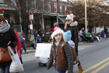 47th Annual Mayors Christmas Parade 2019\nPhotography by: Buckleman Photography\nall images ©2019 Buckleman Photography\nThe images displayed here are of low resolution;\nReprints available, please contact us:\ngerard@bucklemanphotography.com\n410.608.7990\nbucklemanphotography.com\n4202.CR2