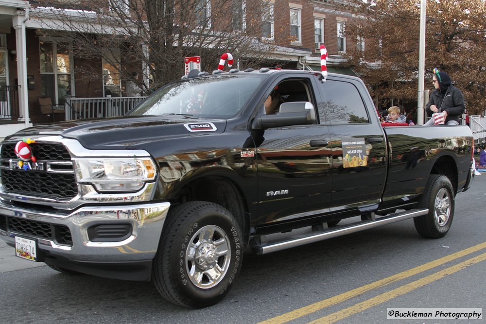 47th Annual Mayors Christmas Parade 2019\nPhotography by: Buckleman Photography\nall images ©2019 Buckleman Photography\nThe images displayed here are of low resolution;\nReprints available, please contact us:\ngerard@bucklemanphotography.com\n410.608.7990\nbucklemanphotography.com\n4257.CR2