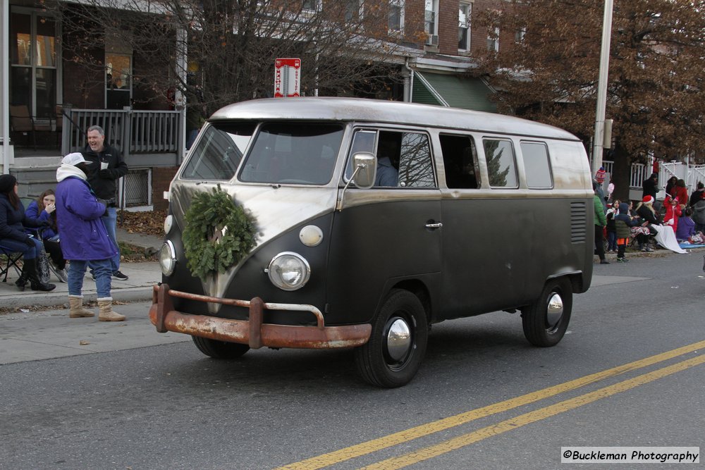 47th Annual Mayors Christmas Parade 2019\nPhotography by: Buckleman Photography\nall images ©2019 Buckleman Photography\nThe images displayed here are of low resolution;\nReprints available, please contact us:\ngerard@bucklemanphotography.com\n410.608.7990\nbucklemanphotography.com\n4318.CR2