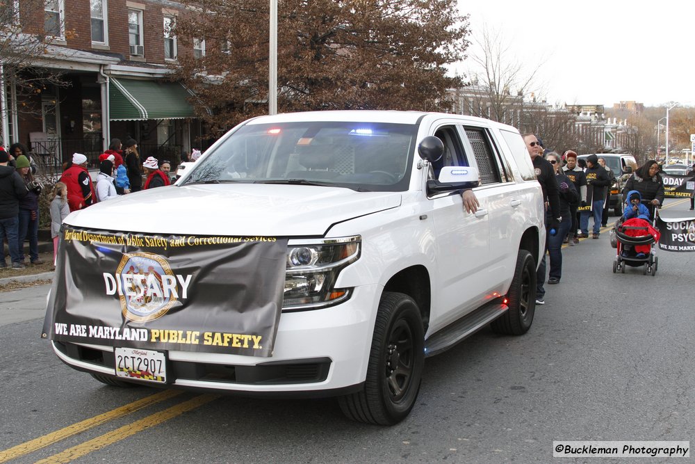 47th Annual Mayors Christmas Parade 2019\nPhotography by: Buckleman Photography\nall images ©2019 Buckleman Photography\nThe images displayed here are of low resolution;\nReprints available, please contact us:\ngerard@bucklemanphotography.com\n410.608.7990\nbucklemanphotography.com\n4337.CR2