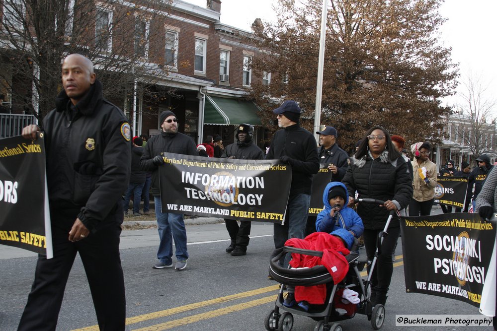 47th Annual Mayors Christmas Parade 2019\nPhotography by: Buckleman Photography\nall images ©2019 Buckleman Photography\nThe images displayed here are of low resolution;\nReprints available, please contact us:\ngerard@bucklemanphotography.com\n410.608.7990\nbucklemanphotography.com\n4340.CR2