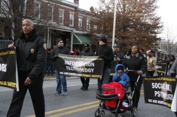 47th Annual Mayors Christmas Parade 2019\nPhotography by: Buckleman Photography\nall images ©2019 Buckleman Photography\nThe images displayed here are of low resolution;\nReprints available, please contact us:\ngerard@bucklemanphotography.com\n410.608.7990\nbucklemanphotography.com\n4340.CR2