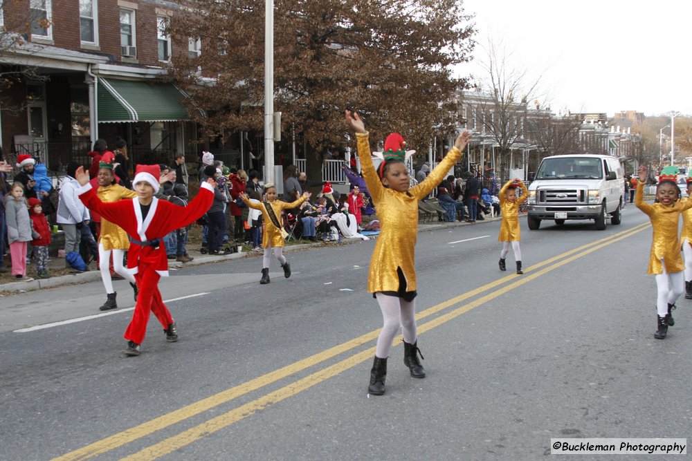 47th Annual Mayors Christmas Parade 2019\nPhotography by: Buckleman Photography\nall images ©2019 Buckleman Photography\nThe images displayed here are of low resolution;\nReprints available, please contact us:\ngerard@bucklemanphotography.com\n410.608.7990\nbucklemanphotography.com\n4348.CR2