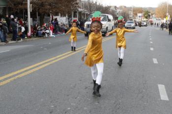 47th Annual Mayors Christmas Parade 2019\nPhotography by: Buckleman Photography\nall images ©2019 Buckleman Photography\nThe images displayed here are of low resolution;\nReprints available, please contact us:\ngerard@bucklemanphotography.com\n410.608.7990\nbucklemanphotography.com\n4349.CR2