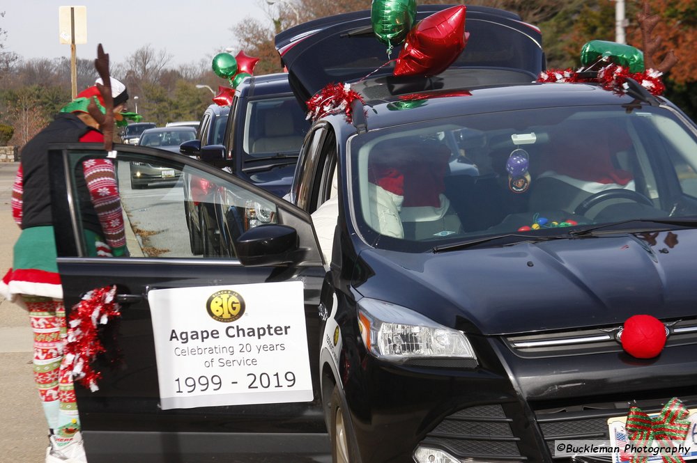 47th Annual Mayors Christmas Parade 2019\nPhotography by: Buckleman Photography\nall images ©2019 Buckleman Photography\nThe images displayed here are of low resolution;\nReprints available, please contact us:\ngerard@bucklemanphotography.com\n410.608.7990\nbucklemanphotography.com\n0470.CR2