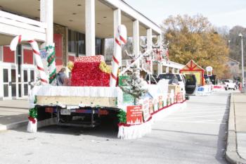 47th Annual Mayors Christmas Parade 2019\nPhotography by: Buckleman Photography\nall images ©2019 Buckleman Photography\nThe images displayed here are of low resolution;\nReprints available, please contact us:\ngerard@bucklemanphotography.com\n410.608.7990\nbucklemanphotography.com\n3381.CR2