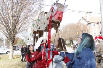 47th Annual Mayors Christmas Parade 2019\nPhotography by: Buckleman Photography\nall images ©2019 Buckleman Photography\nThe images displayed here are of low resolution;\nReprints available, please contact us:\ngerard@bucklemanphotography.com\n410.608.7990\nbucklemanphotography.com\n3509.CR2