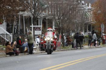 48th Annual Mayors Christmas Parade Division 1 - 2021\nPhotography by: Buckleman Photography\nall images ©2021 Buckleman Photography\nThe images displayed here are of low resolution;\nReprints available, please contact us:\ngerard@bucklemanphotography.com\n410.608.7990\nbucklemanphotography.com\n_MG_0156.CR2