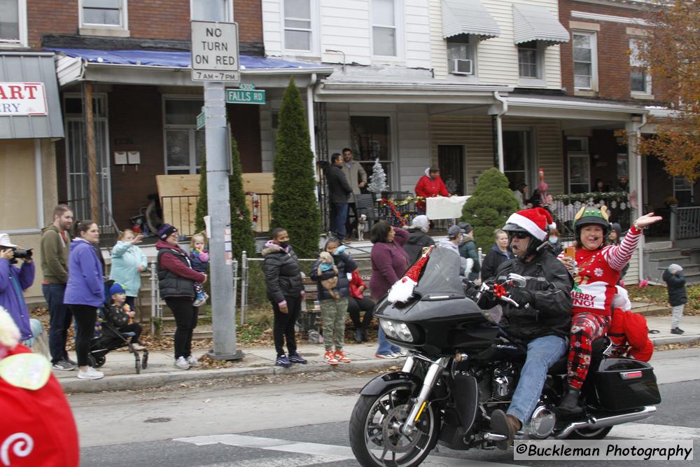 48th Annual Mayors Christmas Parade Division 1 - 2021\nPhotography by: Buckleman Photography\nall images ©2021 Buckleman Photography\nThe images displayed here are of low resolution;\nReprints available, please contact us:\ngerard@bucklemanphotography.com\n410.608.7990\nbucklemanphotography.com\n_MG_0170.CR2