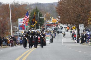 48th Annual Mayors Christmas Parade Division 1 - 2021\nPhotography by: Buckleman Photography\nall images ©2021 Buckleman Photography\nThe images displayed here are of low resolution;\nReprints available, please contact us:\ngerard@bucklemanphotography.com\n410.608.7990\nbucklemanphotography.com\n_MG_0213.CR2