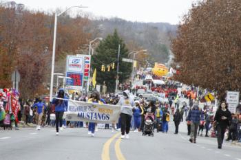 48th Annual Mayors Christmas Parade Division 1 - 2021\nPhotography by: Buckleman Photography\nall images ©2021 Buckleman Photography\nThe images displayed here are of low resolution;\nReprints available, please contact us:\ngerard@bucklemanphotography.com\n410.608.7990\nbucklemanphotography.com\n_MG_0255.CR2