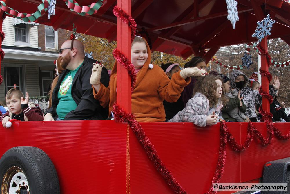 48th Annual Mayors Christmas Parade Division 1 - 2021\nPhotography by: Buckleman Photography\nall images ©2021 Buckleman Photography\nThe images displayed here are of low resolution;\nReprints available, please contact us:\ngerard@bucklemanphotography.com\n410.608.7990\nbucklemanphotography.com\n_MG_0463.CR2