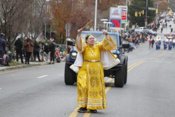 48th Annual Mayors Christmas Parade Division 1 - 2021\nPhotography by: Buckleman Photography\nall images ©2021 Buckleman Photography\nThe images displayed here are of low resolution;\nReprints available, please contact us:\ngerard@bucklemanphotography.com\n410.608.7990\nbucklemanphotography.com\n_MG_0492.CR2