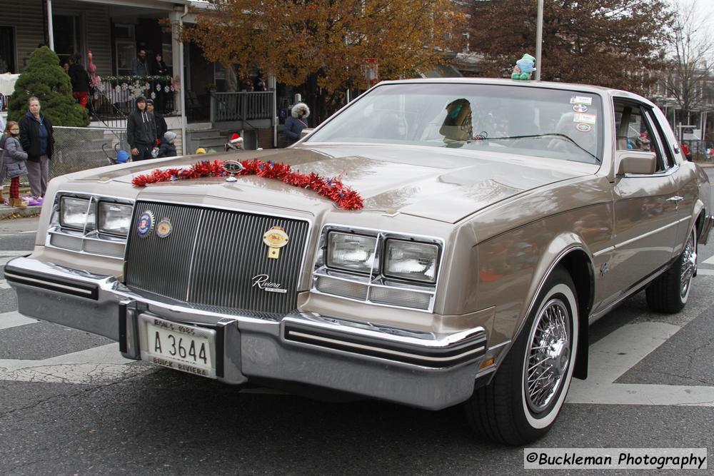 48th Annual Mayors Christmas Parade Division 1 - 2021\nPhotography by: Buckleman Photography\nall images ©2021 Buckleman Photography\nThe images displayed here are of low resolution;\nReprints available, please contact us:\ngerard@bucklemanphotography.com\n410.608.7990\nbucklemanphotography.com\n_MG_0589.CR2