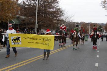 48th Annual Mayors Christmas Parade Division 1 - 2021\nPhotography by: Buckleman Photography\nall images ©2021 Buckleman Photography\nThe images displayed here are of low resolution;\nReprints available, please contact us:\ngerard@bucklemanphotography.com\n410.608.7990\nbucklemanphotography.com\n_MG_0648.CR2