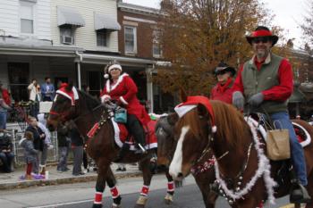 48th Annual Mayors Christmas Parade Division 1 - 2021\nPhotography by: Buckleman Photography\nall images ©2021 Buckleman Photography\nThe images displayed here are of low resolution;\nReprints available, please contact us:\ngerard@bucklemanphotography.com\n410.608.7990\nbucklemanphotography.com\n_MG_0656.CR2