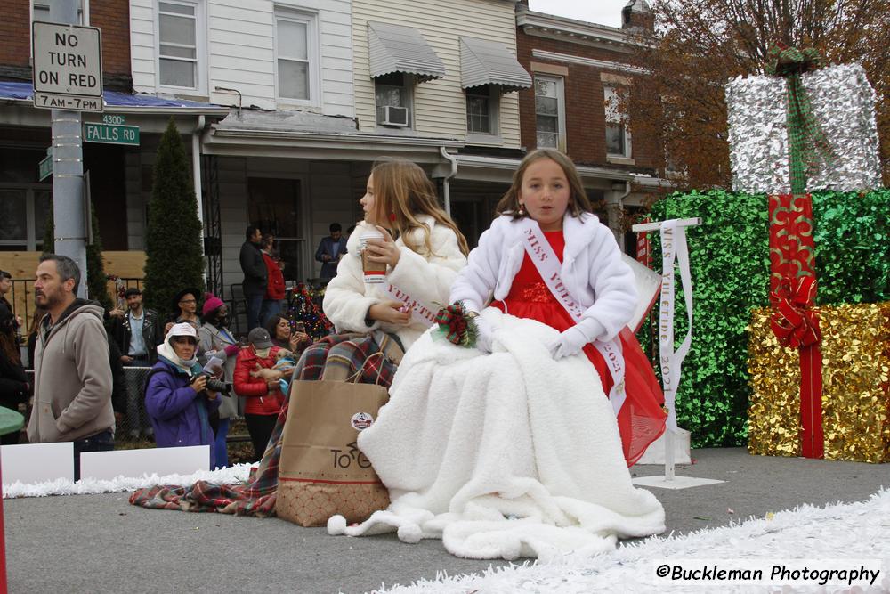 48th Annual Mayors Christmas Parade Division 1 - 2021\nPhotography by: Buckleman Photography\nall images ©2021 Buckleman Photography\nThe images displayed here are of low resolution;\nReprints available, please contact us:\ngerard@bucklemanphotography.com\n410.608.7990\nbucklemanphotography.com\n_MG_0899.CR2