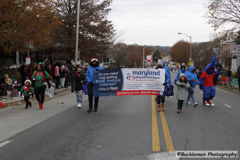 48th Annual Mayors Christmas Parade Division 1 - 2021\nPhotography by: Buckleman Photography\nall images ©2021 Buckleman Photography\nThe images displayed here are of low resolution;\nReprints available, please contact us:\ngerard@bucklemanphotography.com\n410.608.7990\nbucklemanphotography.com\n_MG_1052.CR2