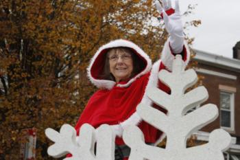 48th Annual Mayors Christmas Parade Division 1 - 2021\nPhotography by: Buckleman Photography\nall images ©2021 Buckleman Photography\nThe images displayed here are of low resolution;\nReprints available, please contact us:\ngerard@bucklemanphotography.com\n410.608.7990\nbucklemanphotography.com\n_MG_1070.CR2