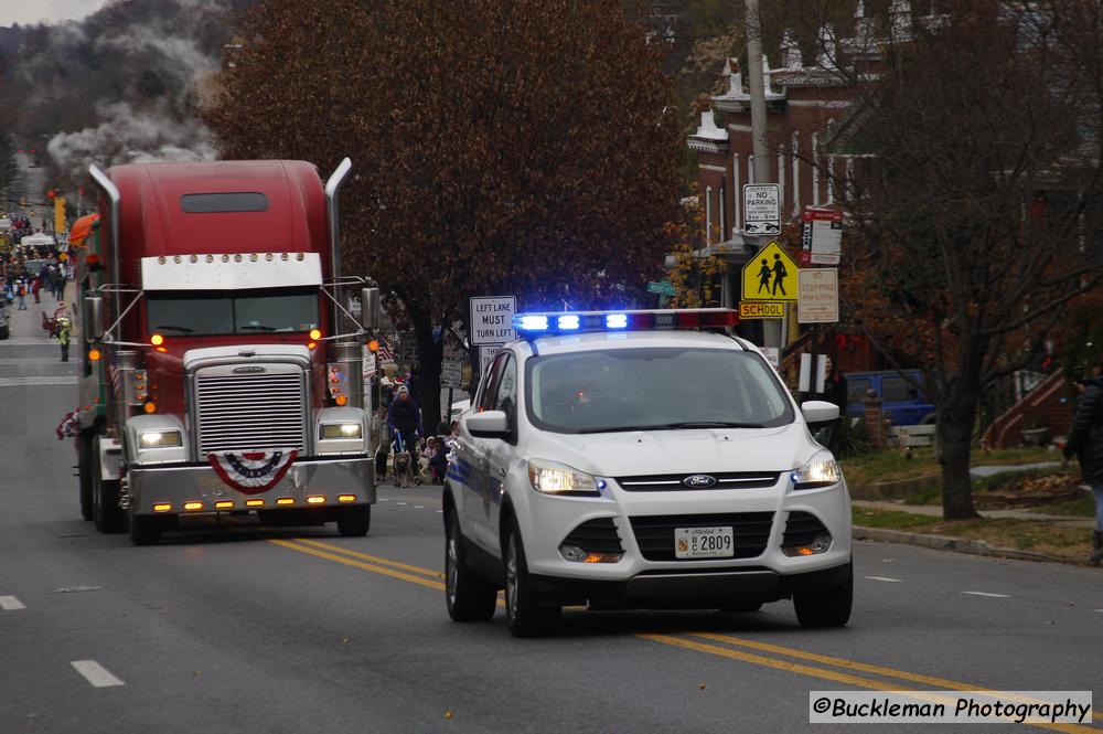 48th Annual Mayors Christmas Parade Division 1 - 2021\nPhotography by: Buckleman Photography\nall images ©2021 Buckleman Photography\nThe images displayed here are of low resolution;\nReprints available, please contact us:\ngerard@bucklemanphotography.com\n410.608.7990\nbucklemanphotography.com\n_MG_1646.CR2