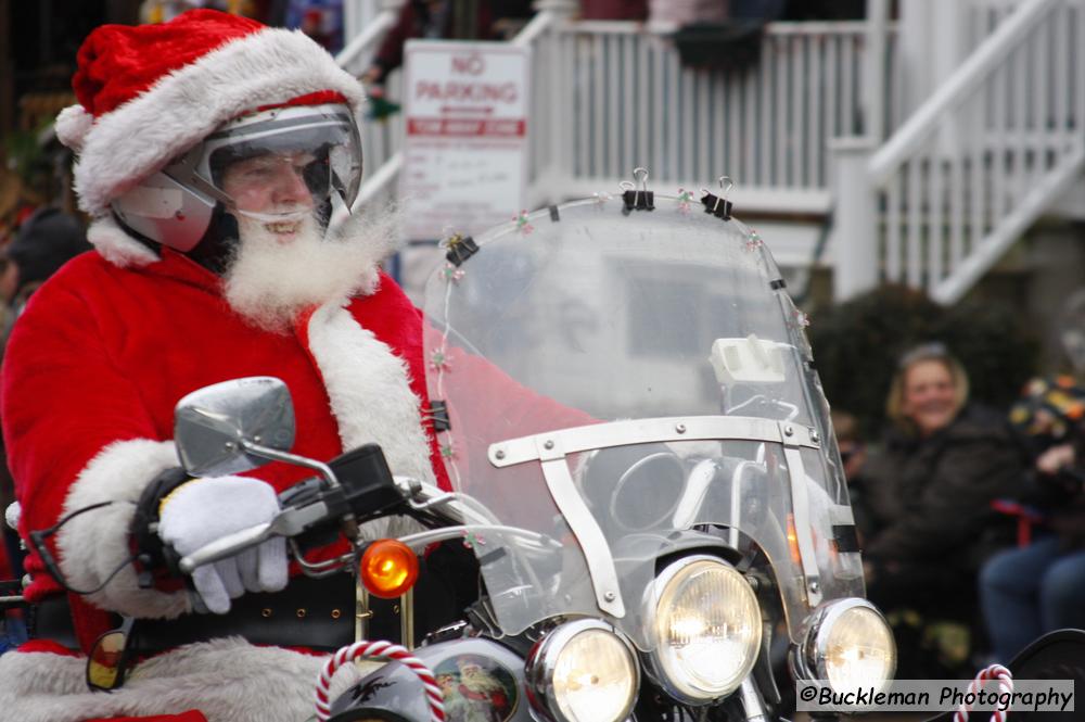 48th Annual Mayors Christmas Parade Division 1 - 2021\nPhotography by: Buckleman Photography\nall images ©2021 Buckleman Photography\nThe images displayed here are of low resolution;\nReprints available, please contact us:\ngerard@bucklemanphotography.com\n410.608.7990\nbucklemanphotography.com\n_MG_1652.CR2