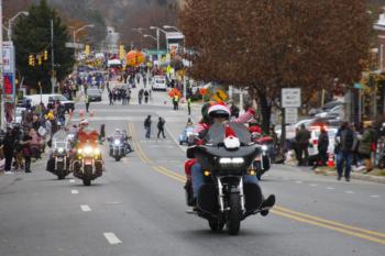 48th Annual Mayors Christmas Parade Division 1 - 2021\nPhotography by: Buckleman Photography\nall images ©2021 Buckleman Photography\nThe images displayed here are of low resolution;\nReprints available, please contact us:\ngerard@bucklemanphotography.com\n410.608.7990\nbucklemanphotography.com\n_MG_1654.CR2