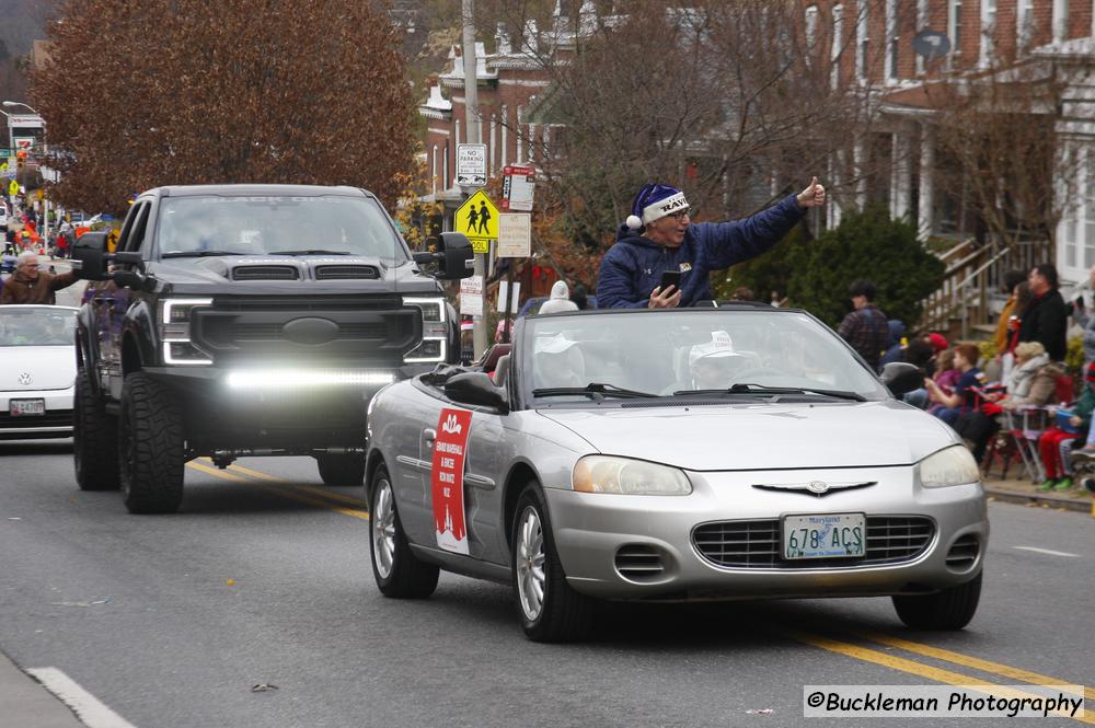 48th Annual Mayors Christmas Parade Division 1 - 2021\nPhotography by: Buckleman Photography\nall images ©2021 Buckleman Photography\nThe images displayed here are of low resolution;\nReprints available, please contact us:\ngerard@bucklemanphotography.com\n410.608.7990\nbucklemanphotography.com\n_MG_1705.CR2