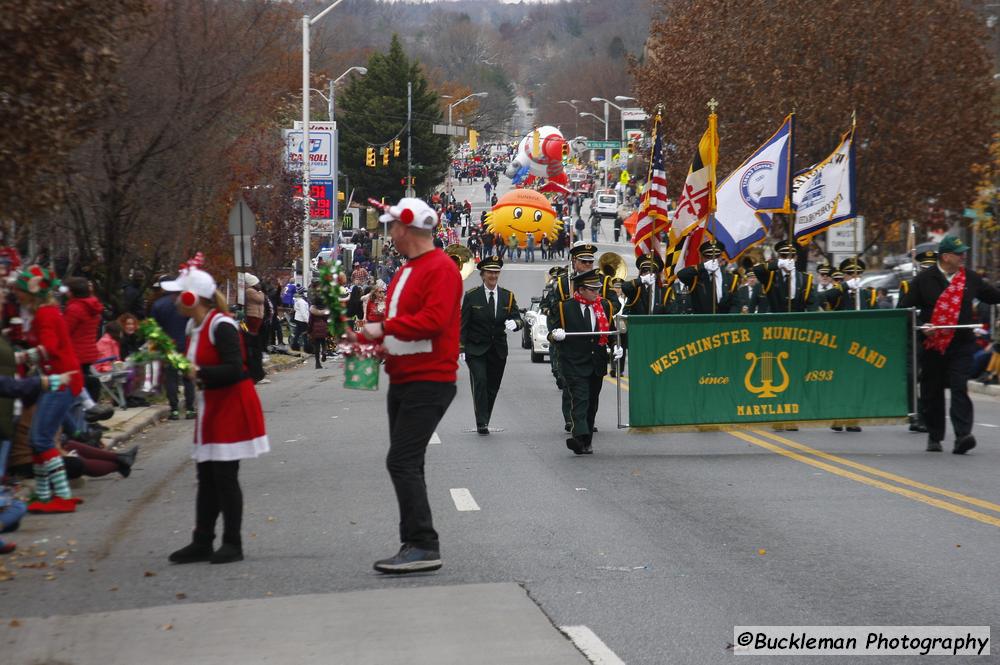 48th Annual Mayors Christmas Parade Division 1 - 2021\nPhotography by: Buckleman Photography\nall images ©2021 Buckleman Photography\nThe images displayed here are of low resolution;\nReprints available, please contact us:\ngerard@bucklemanphotography.com\n410.608.7990\nbucklemanphotography.com\n_MG_1712.CR2