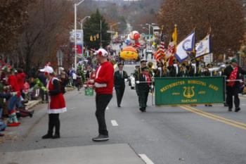 48th Annual Mayors Christmas Parade Division 1 - 2021\nPhotography by: Buckleman Photography\nall images ©2021 Buckleman Photography\nThe images displayed here are of low resolution;\nReprints available, please contact us:\ngerard@bucklemanphotography.com\n410.608.7990\nbucklemanphotography.com\n_MG_1712.CR2