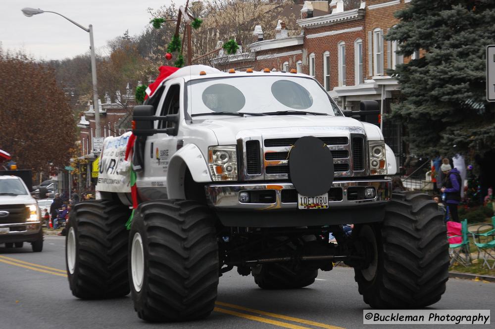 48th Annual Mayors Christmas Parade Division 1 - 2021\nPhotography by: Buckleman Photography\nall images ©2021 Buckleman Photography\nThe images displayed here are of low resolution;\nReprints available, please contact us:\ngerard@bucklemanphotography.com\n410.608.7990\nbucklemanphotography.com\n_MG_1728.CR2