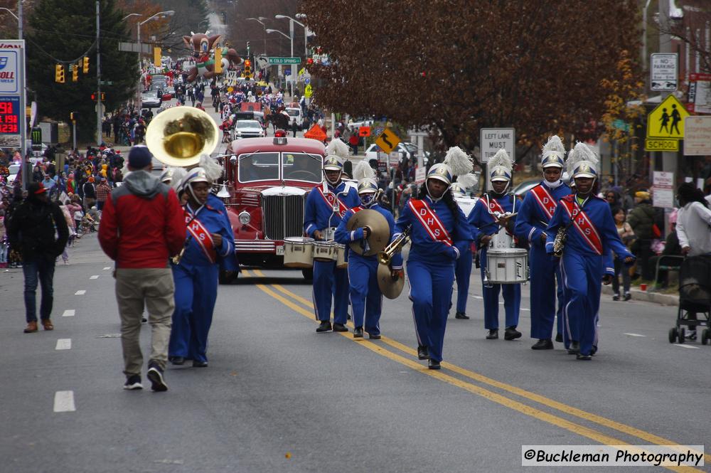 48th Annual Mayors Christmas Parade Division 1 - 2021\nPhotography by: Buckleman Photography\nall images ©2021 Buckleman Photography\nThe images displayed here are of low resolution;\nReprints available, please contact us:\ngerard@bucklemanphotography.com\n410.608.7990\nbucklemanphotography.com\n_MG_1743.CR2