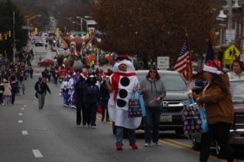 48th Annual Mayors Christmas Parade Division 1 - 2021\nPhotography by: Buckleman Photography\nall images ©2021 Buckleman Photography\nThe images displayed here are of low resolution;\nReprints available, please contact us:\ngerard@bucklemanphotography.com\n410.608.7990\nbucklemanphotography.com\n_MG_1790.CR2