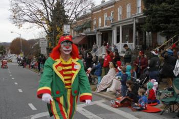 48th Annual Mayors Christmas Parade Division 1a - 2021\nPhotography by: Buckleman Photography\nall images ©2021 Buckleman Photography\nThe images displayed here are of low resolution;\nReprints available, please contact us:\ngerard@bucklemanphotography.com\n410.608.7990\nbucklemanphotography.com\n_MG_1179.CR2