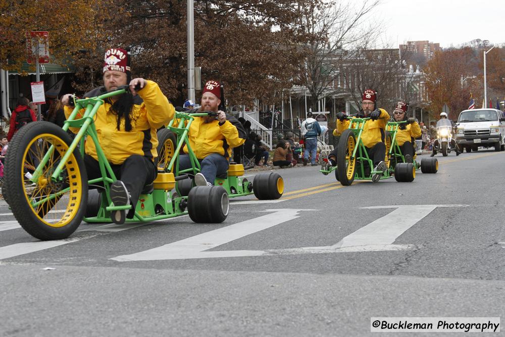 48th Annual Mayors Christmas Parade Division 1a - 2021\nPhotography by: Buckleman Photography\nall images ©2021 Buckleman Photography\nThe images displayed here are of low resolution;\nReprints available, please contact us:\ngerard@bucklemanphotography.com\n410.608.7990\nbucklemanphotography.com\n_MG_1213.CR2