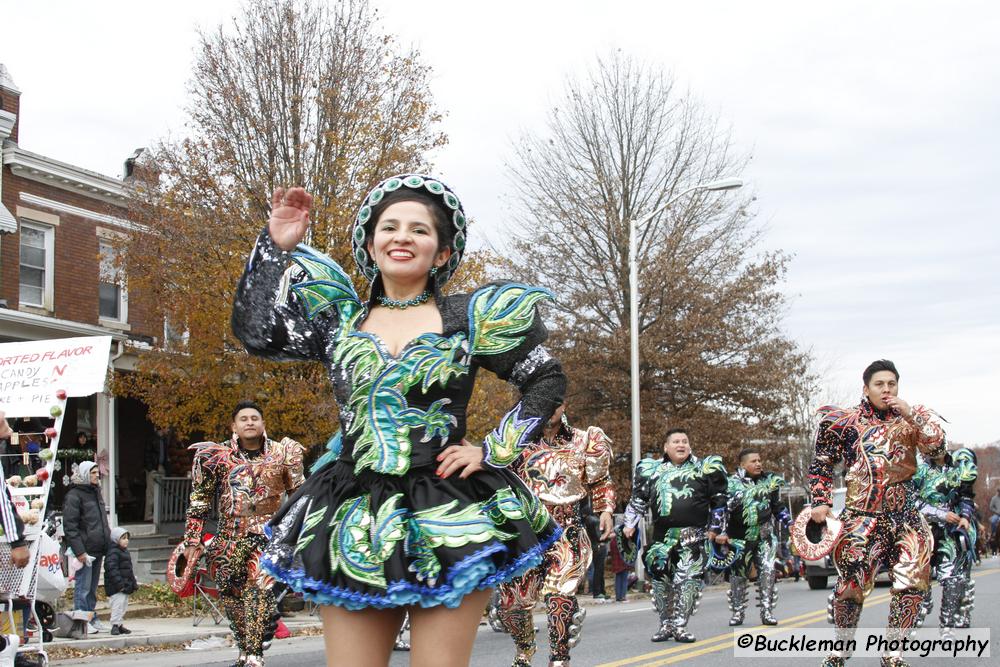 48th Annual Mayors Christmas Parade Division 2 - 2021\nPhotography by: Buckleman Photography\nall images ©2021 Buckleman Photography\nThe images displayed here are of low resolution;\nReprints available, please contact us:\ngerard@bucklemanphotography.com\n410.608.7990\nbucklemanphotography.com\n_MG_1331.CR2