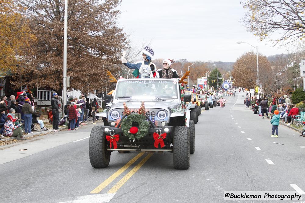 48th Annual Mayors Christmas Parade Division 3 - 2021\nPhotography by: Buckleman Photography\nall images ©2021 Buckleman Photography\nThe images displayed here are of low resolution;\nReprints available, please contact us:\ngerard@bucklemanphotography.com\n410.608.7990\nbucklemanphotography.com\n_MG_1426.CR2