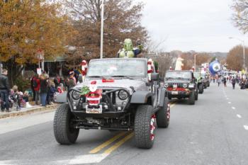 48th Annual Mayors Christmas Parade Division 3 - 2021\nPhotography by: Buckleman Photography\nall images ©2021 Buckleman Photography\nThe images displayed here are of low resolution;\nReprints available, please contact us:\ngerard@bucklemanphotography.com\n410.608.7990\nbucklemanphotography.com\n_MG_1459.CR2