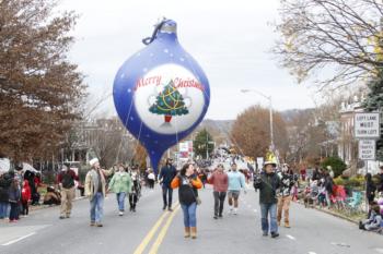 48th Annual Mayors Christmas Parade Division 3 - 2021\nPhotography by: Buckleman Photography\nall images ©2021 Buckleman Photography\nThe images displayed here are of low resolution;\nReprints available, please contact us:\ngerard@bucklemanphotography.com\n410.608.7990\nbucklemanphotography.com\n_MG_1480.CR2