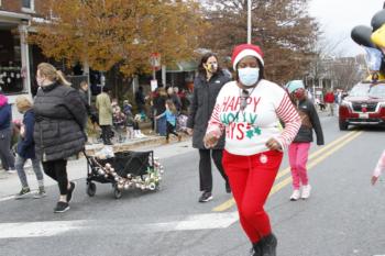 48th Annual Mayors Christmas Parade Division 3 - 2021\nPhotography by: Buckleman Photography\nall images ©2021 Buckleman Photography\nThe images displayed here are of low resolution;\nReprints available, please contact us:\ngerard@bucklemanphotography.com\n410.608.7990\nbucklemanphotography.com\n_MG_1523.CR2