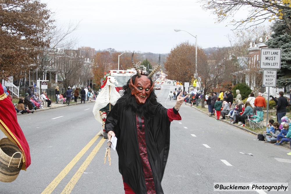 48th Annual Mayors Christmas Parade Division 3 - 2021\nPhotography by: Buckleman Photography\nall images ©2021 Buckleman Photography\nThe images displayed here are of low resolution;\nReprints available, please contact us:\ngerard@bucklemanphotography.com\n410.608.7990\nbucklemanphotography.com\n_MG_1580.CR2