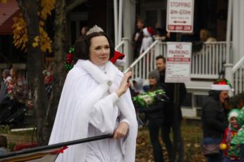 48th Annual Mayors Christmas Parade Division 3 - 2021\nPhotography by: Buckleman Photography\nall images ©2021 Buckleman Photography\nThe images displayed here are of low resolution;\nReprints available, please contact us:\ngerard@bucklemanphotography.com\n410.608.7990\nbucklemanphotography.com\n_MG_2114.CR2