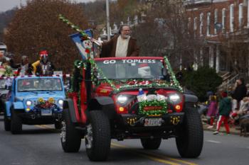 48th Annual Mayors Christmas Parade Division 3 - 2021\nPhotography by: Buckleman Photography\nall images ©2021 Buckleman Photography\nThe images displayed here are of low resolution;\nReprints available, please contact us:\ngerard@bucklemanphotography.com\n410.608.7990\nbucklemanphotography.com\n_MG_2128.CR2