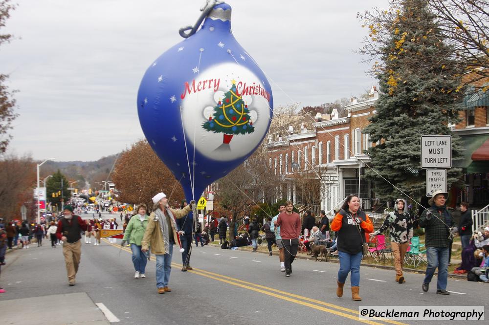 48th Annual Mayors Christmas Parade Division 3 - 2021\nPhotography by: Buckleman Photography\nall images ©2021 Buckleman Photography\nThe images displayed here are of low resolution;\nReprints available, please contact us:\ngerard@bucklemanphotography.com\n410.608.7990\nbucklemanphotography.com\n_MG_2151.CR2