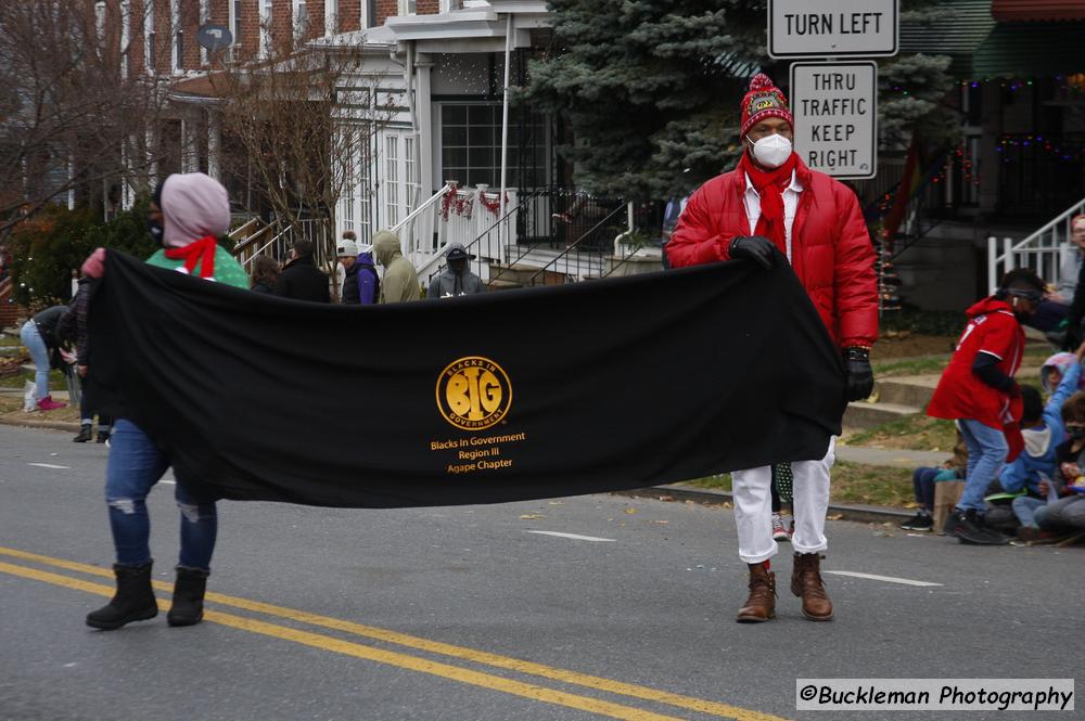 48th Annual Mayors Christmas Parade Division 3 - 2021\nPhotography by: Buckleman Photography\nall images ©2021 Buckleman Photography\nThe images displayed here are of low resolution;\nReprints available, please contact us:\ngerard@bucklemanphotography.com\n410.608.7990\nbucklemanphotography.com\n_MG_2263.CR2