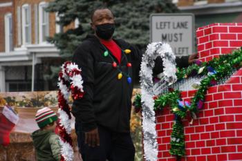 48th Annual Mayors Christmas Parade Division 3 - 2021\nPhotography by: Buckleman Photography\nall images ©2021 Buckleman Photography\nThe images displayed here are of low resolution;\nReprints available, please contact us:\ngerard@bucklemanphotography.com\n410.608.7990\nbucklemanphotography.com\n_MG_2522.CR2