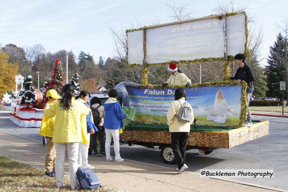 48th Annual Mayors Christmas Parade Preparade 2021\nPhotography by: Buckleman Photography\nall images ©2021 Buckleman Photography\nThe images displayed here are of low resolution;\nReprints available, please contact us:\ngerard@bucklemanphotography.com\n410.608.7990\nbucklemanphotography.com\n_MG_0009.CR2