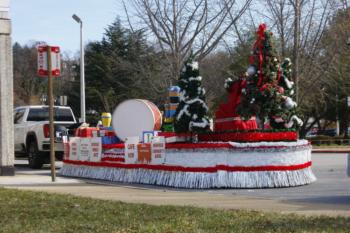 48th Annual Mayors Christmas Parade Preparade 2021\nPhotography by: Buckleman Photography\nall images ©2021 Buckleman Photography\nThe images displayed here are of low resolution;\nReprints available, please contact us:\ngerard@bucklemanphotography.com\n410.608.7990\nbucklemanphotography.com\n_MG_1600.CR2