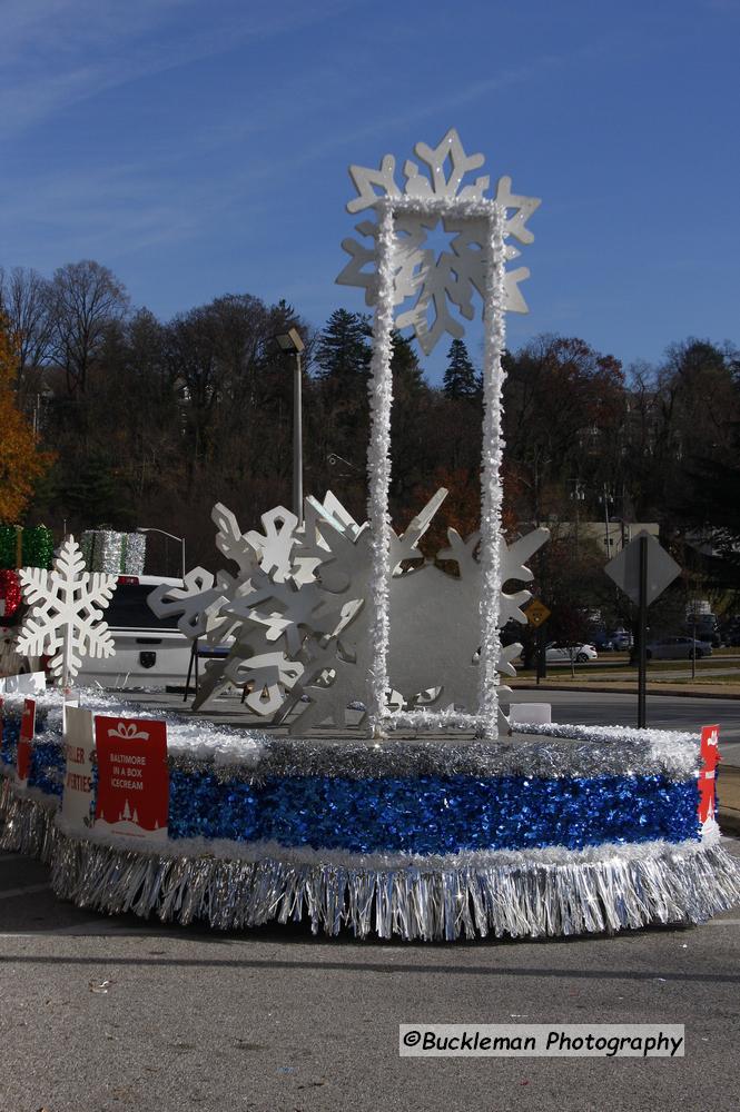 48th Annual Mayors Christmas Parade Preparade 2021\nPhotography by: Buckleman Photography\nall images ©2021 Buckleman Photography\nThe images displayed here are of low resolution;\nReprints available, please contact us:\ngerard@bucklemanphotography.com\n410.608.7990\nbucklemanphotography.com\n_MG_1602.CR2